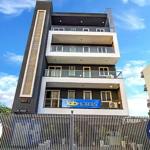 Fabhotel Kiara Hotel Gurgaon